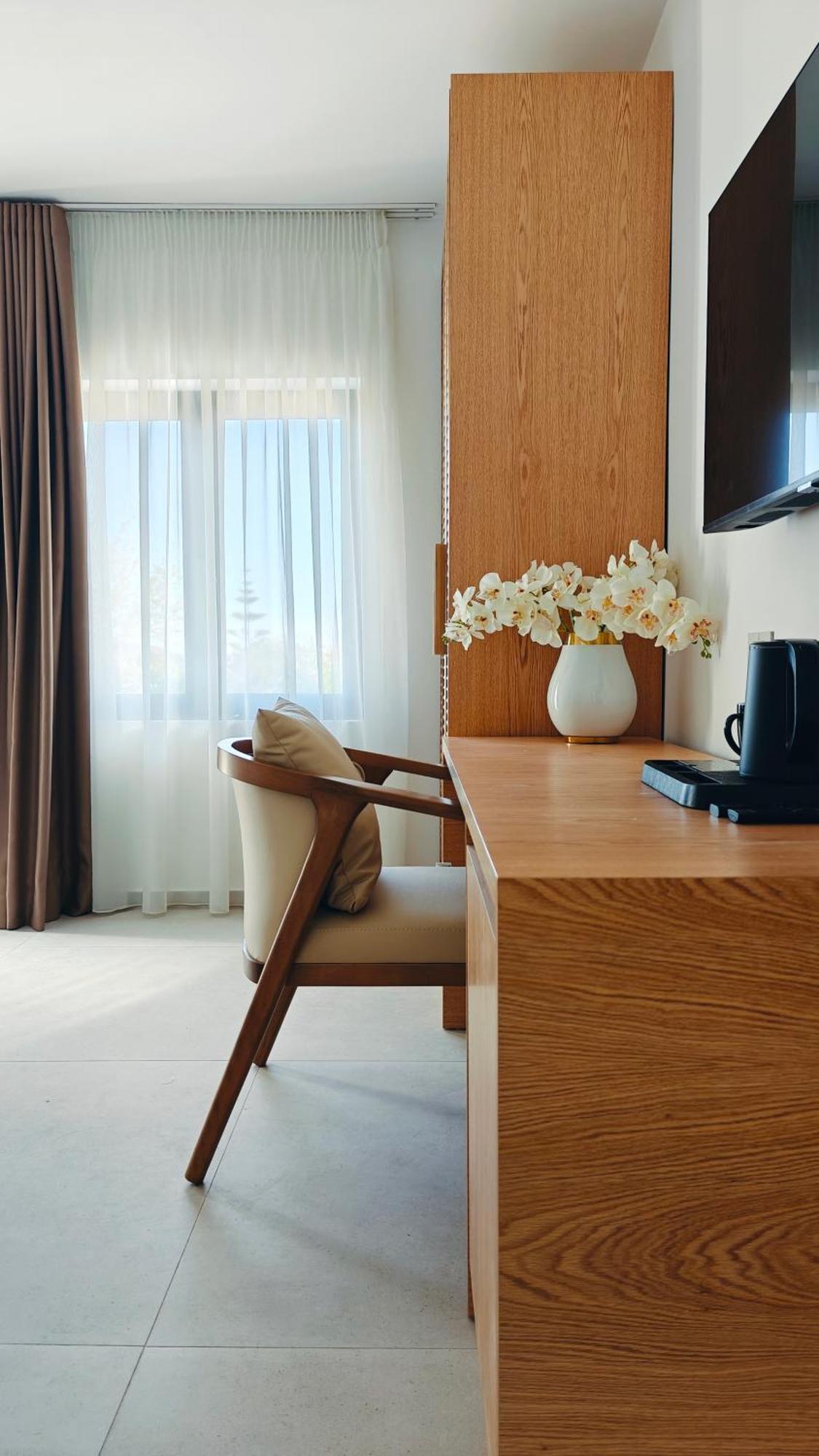 Villa Margarit Boutique Hotel ساراندا المظهر الخارجي الصورة